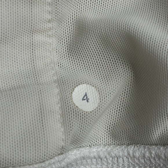 Lululemon Sanctuary Jacket - Picture 16 of 16